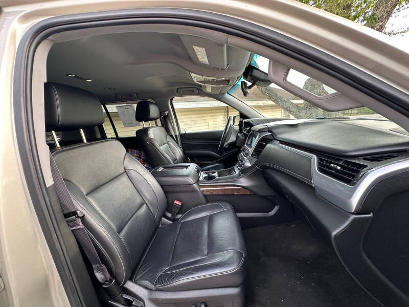 2017 Chevrolet Suburban LT