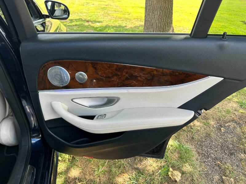 2017 Mercedes-Benz E-Class E 300 4MATIC