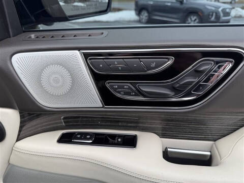 2021 Lincoln Navigator Black Label