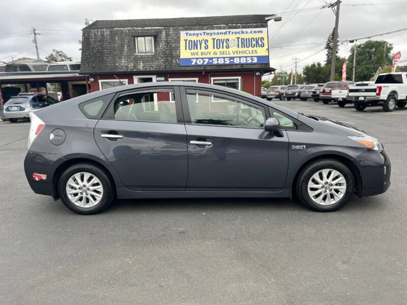 2013 Toyota Prius Plug-in Hybrid