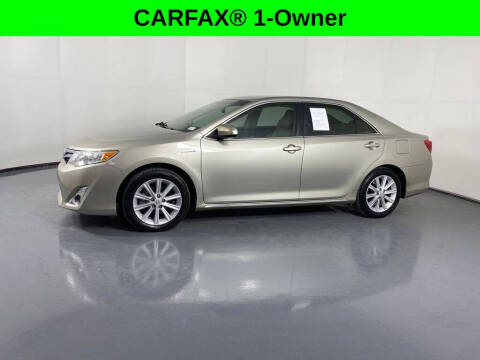 2014 Toyota Camry Hybrid XLE