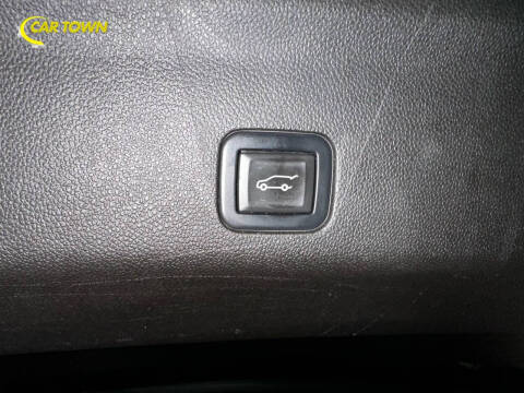 2022 Cadillac Escalade ESV Premium Luxury Platinum