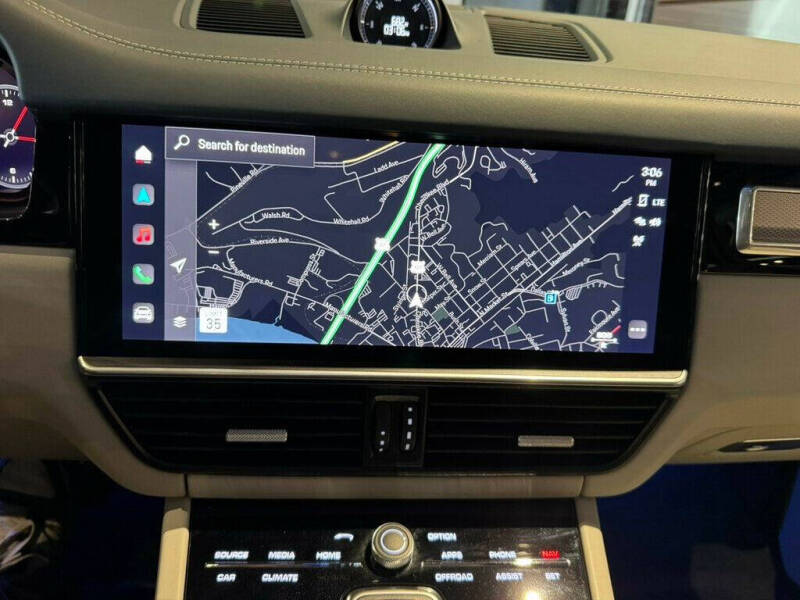 2023 Porsche Cayenne