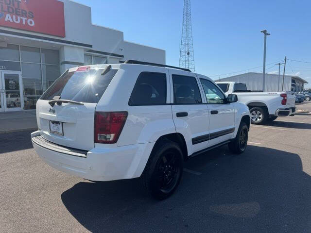 2006 Jeep Grand Cherokee Laredo
