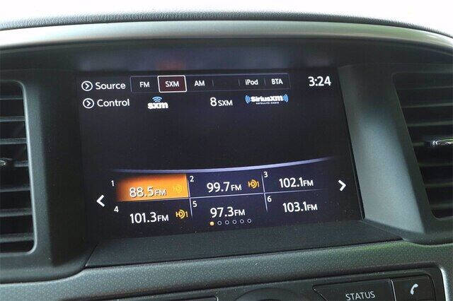 2019 Nissan Pathfinder SL