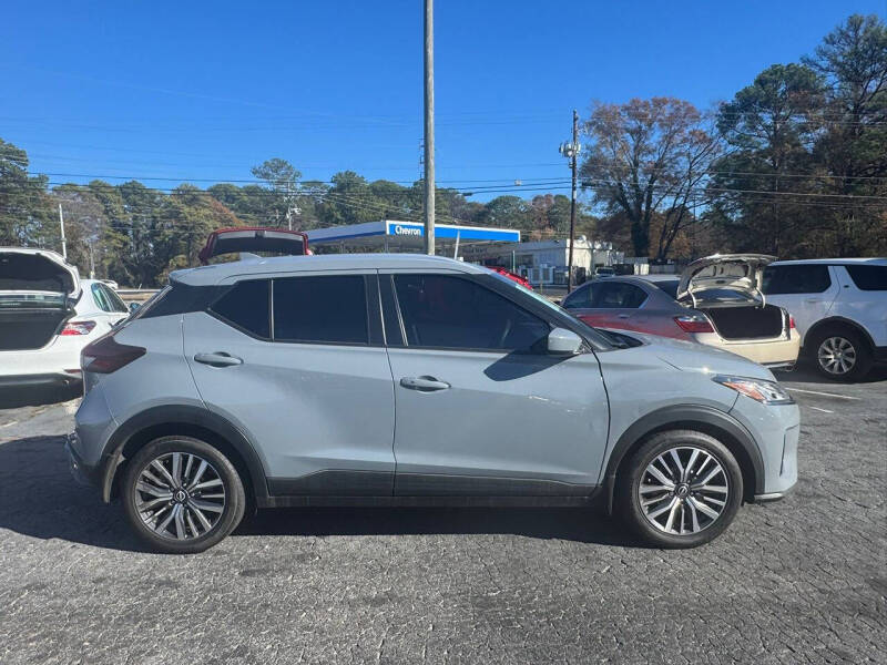 2023 Nissan Kicks SV