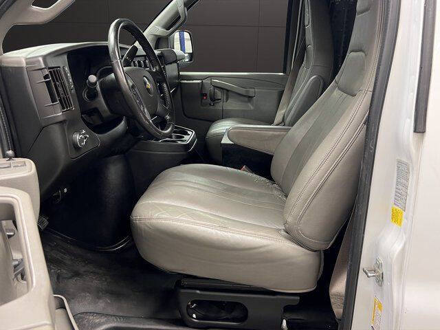 2021 Chevrolet Express 2500