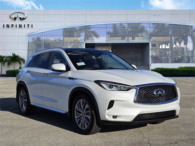 2025 Infiniti QX50 Luxe