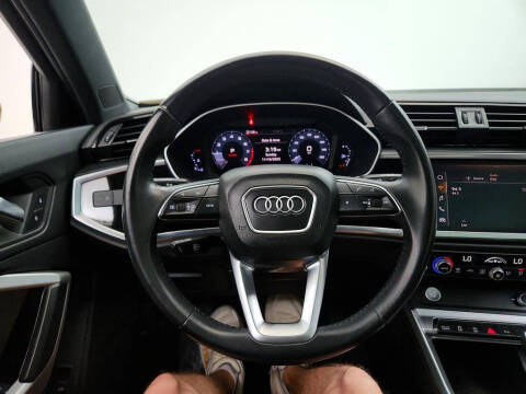 2020 Audi Q3 quattro S line Premium 45 TFSI