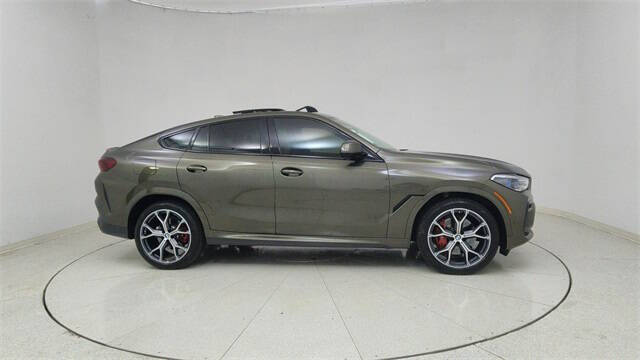 2023 BMW X6 xDrive40i