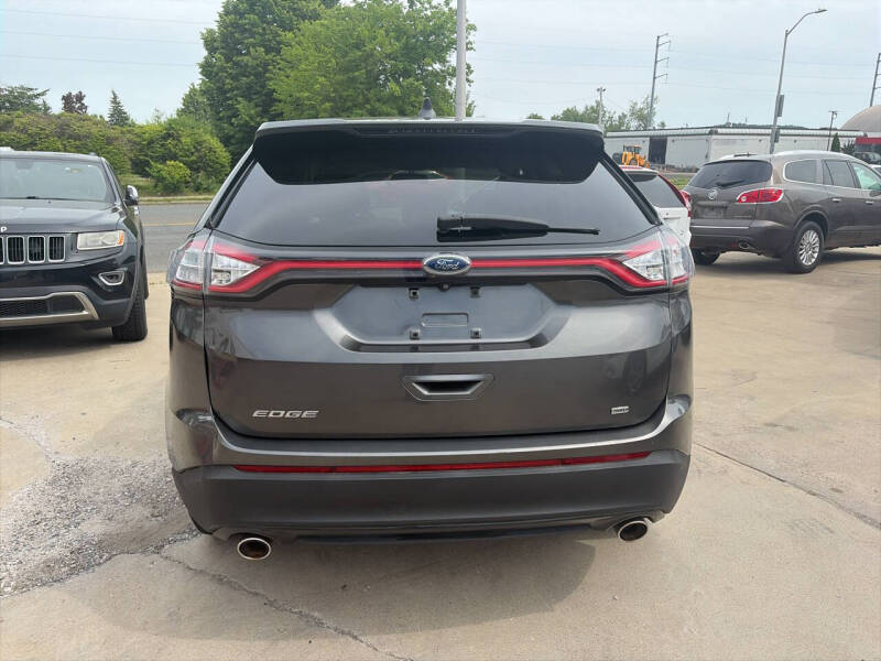 2015 Ford Edge SE