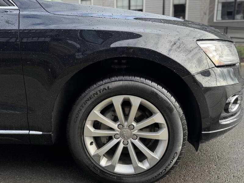 2014 Audi Q5 2.0T quattro Premium Plus