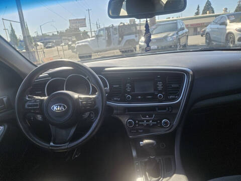 2015 Kia Optima LX