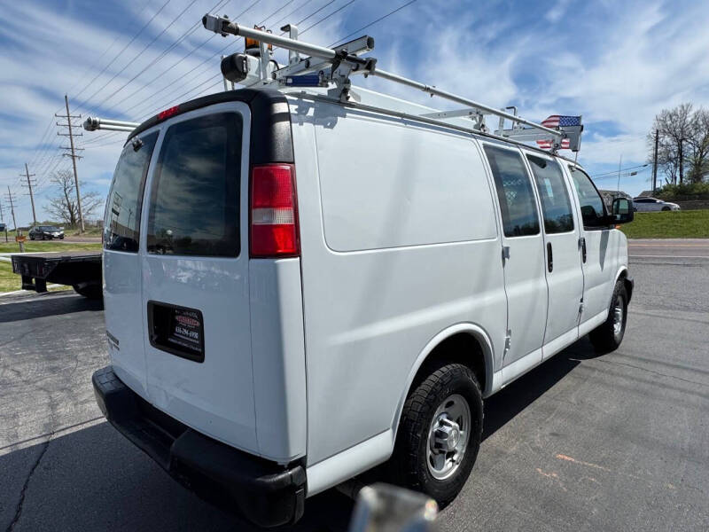 2016 Chevrolet Express 2500