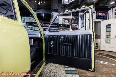 1950 Ford Custom Deluxe