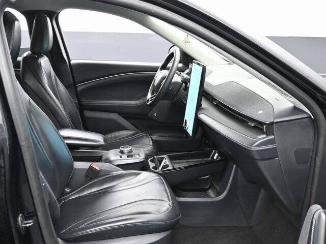 2022 Ford Mustang Mach-E Premium