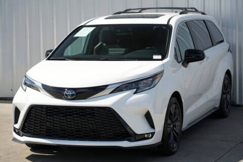 2024 Toyota Sienna XSE 7-Passenger