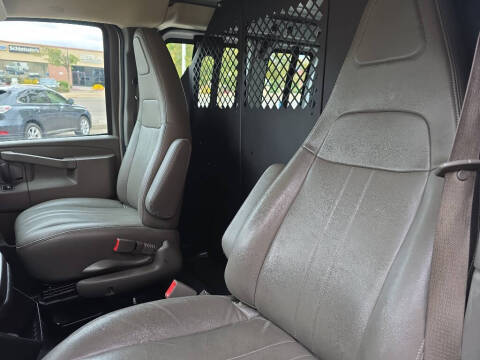 2021 Chevrolet Express 2500