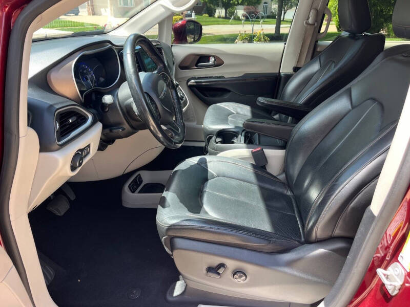 2019 Chrysler Pacifica Touring L