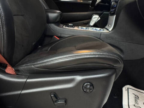 2020 Jeep Grand Cherokee SRT