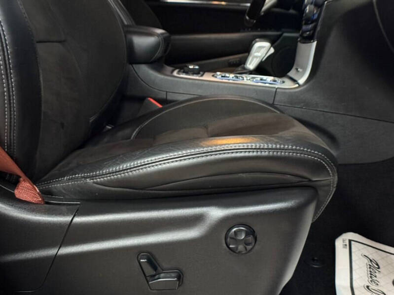 2020 Jeep Grand Cherokee SRT