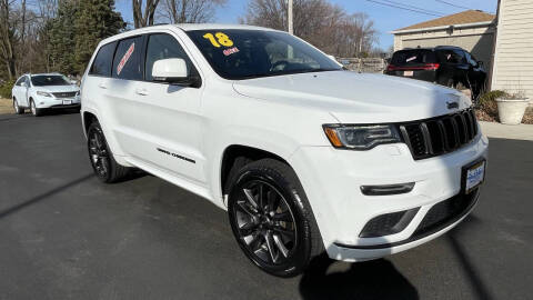 2018 Jeep Grand Cherokee for sale at North American Credit Inc. in Waukegan IL