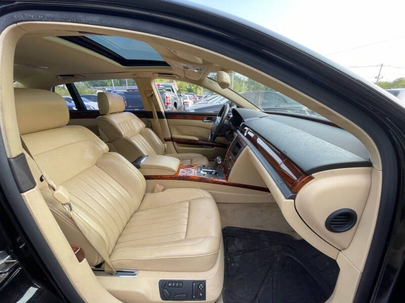2004 Volkswagen Phaeton W12