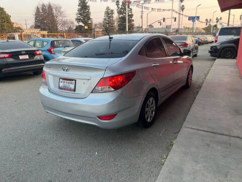 2013 Hyundai Accent GLS