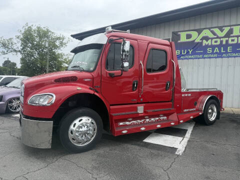 2006 Freightliner M2 106