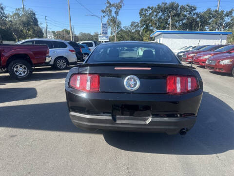 2010 Ford Mustang V6