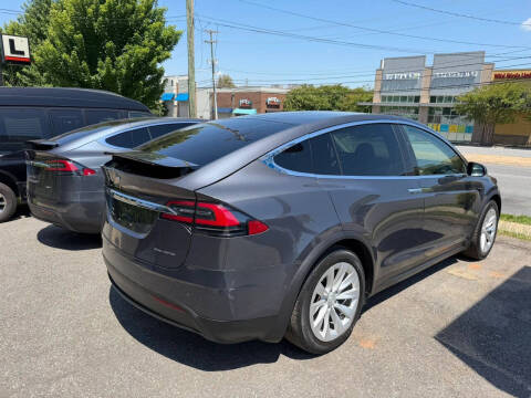 2019 Tesla Model X Standard Range