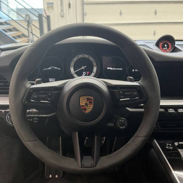 2021 Porsche 911 Carrera