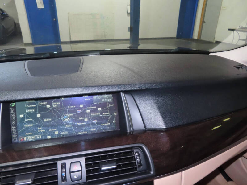 2014 BMW 5 Series 528i