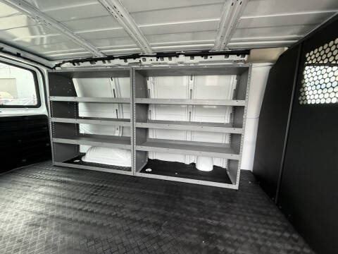 2021 GMC Savana 2500