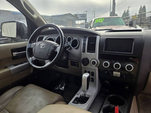 2008 Toyota Sequoia Platinum