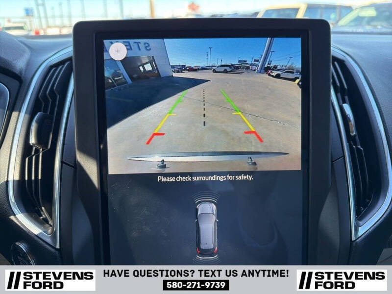 2021 Ford Edge Titanium