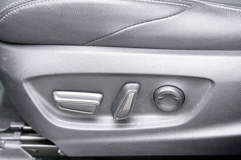 2024 Toyota bZ4X Limited