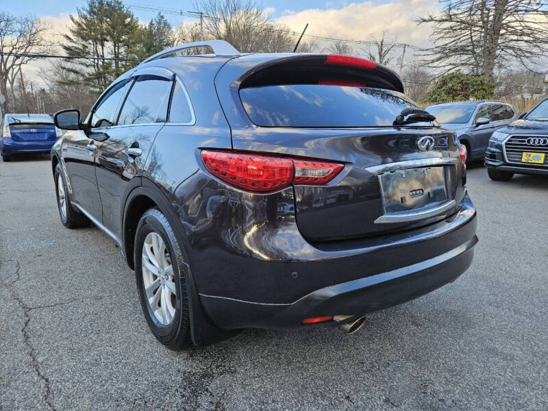 2010 Infiniti FX35