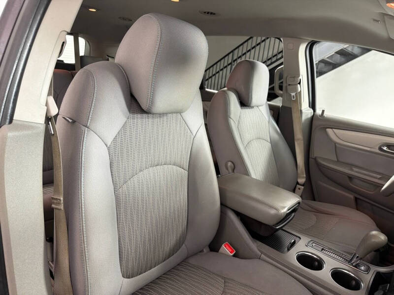 2015 Chevrolet Traverse LS