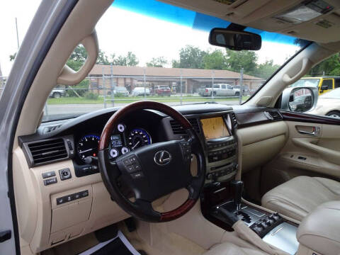 2011 Lexus LX 570