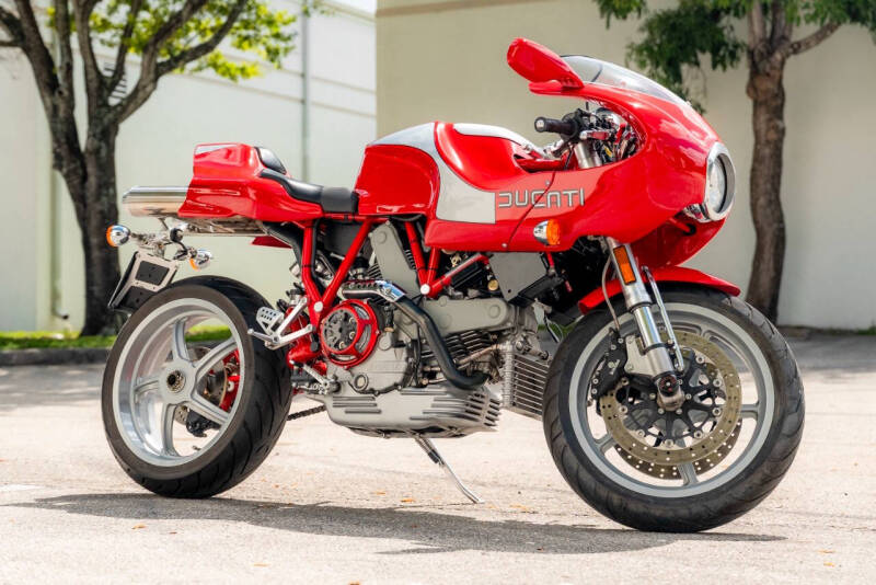 2002 Ducati MH900E