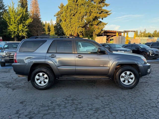 2004 Toyota 4Runner SR5