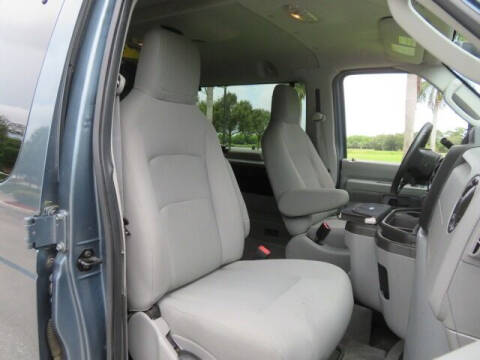 2014 Ford E-Series E-150 XLT