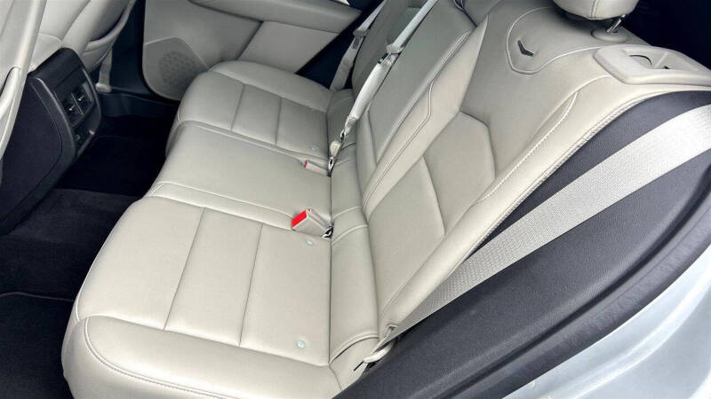 2019 Cadillac XT4 Luxury