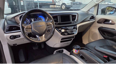 2019 Chrysler Pacifica Touring L