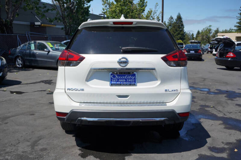 2017 Nissan Rogue