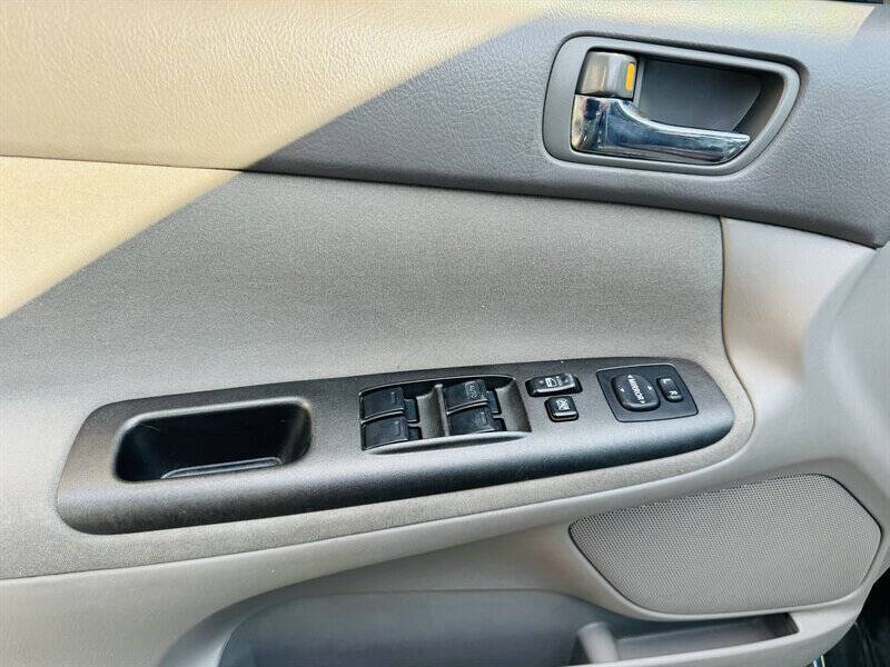 2006 Toyota Camry LE