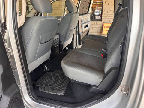 2018 RAM 1500 SLT