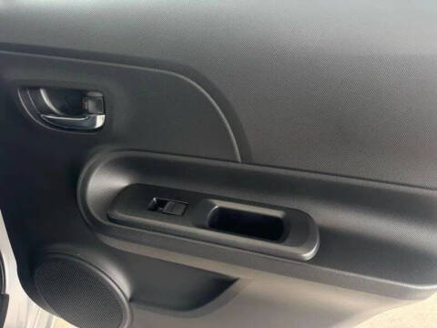 2015 Toyota Prius c
