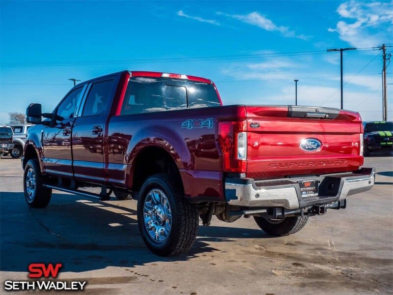 2017 Ford F-250 Super Duty Lariat photo 9